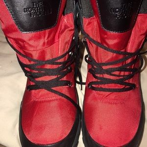 North face Men’s snow boots